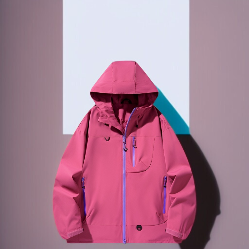 방수 기능을 강조한 후드 점퍼 디테일