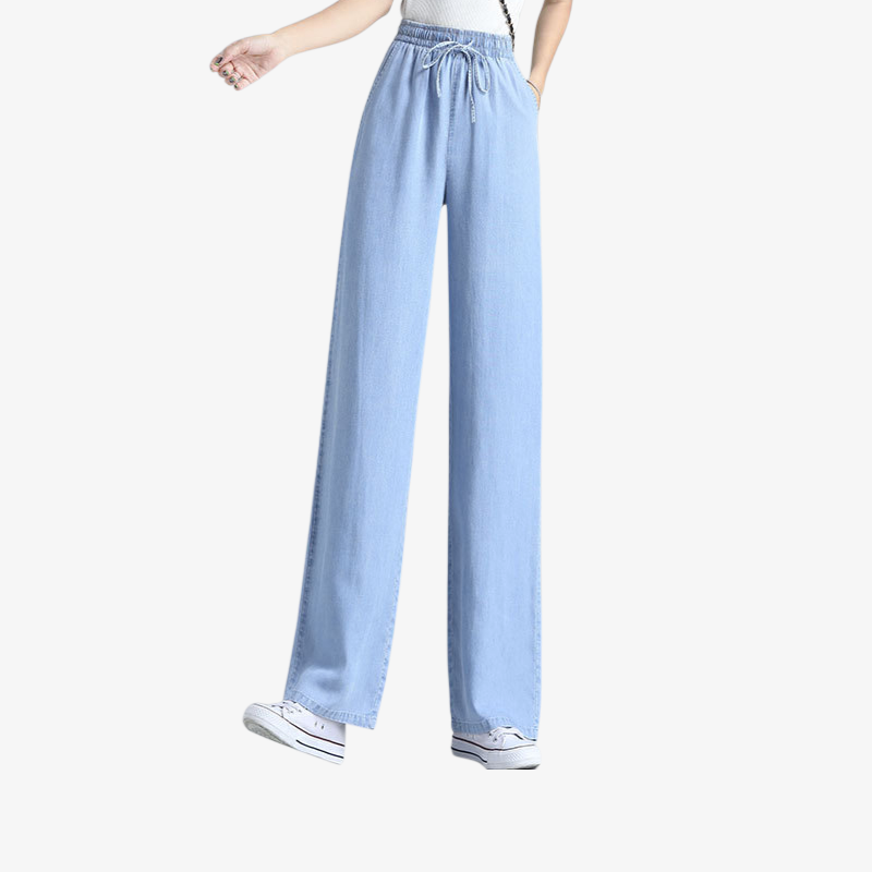 밴딩 허리로 편안한 착용감의 청바지