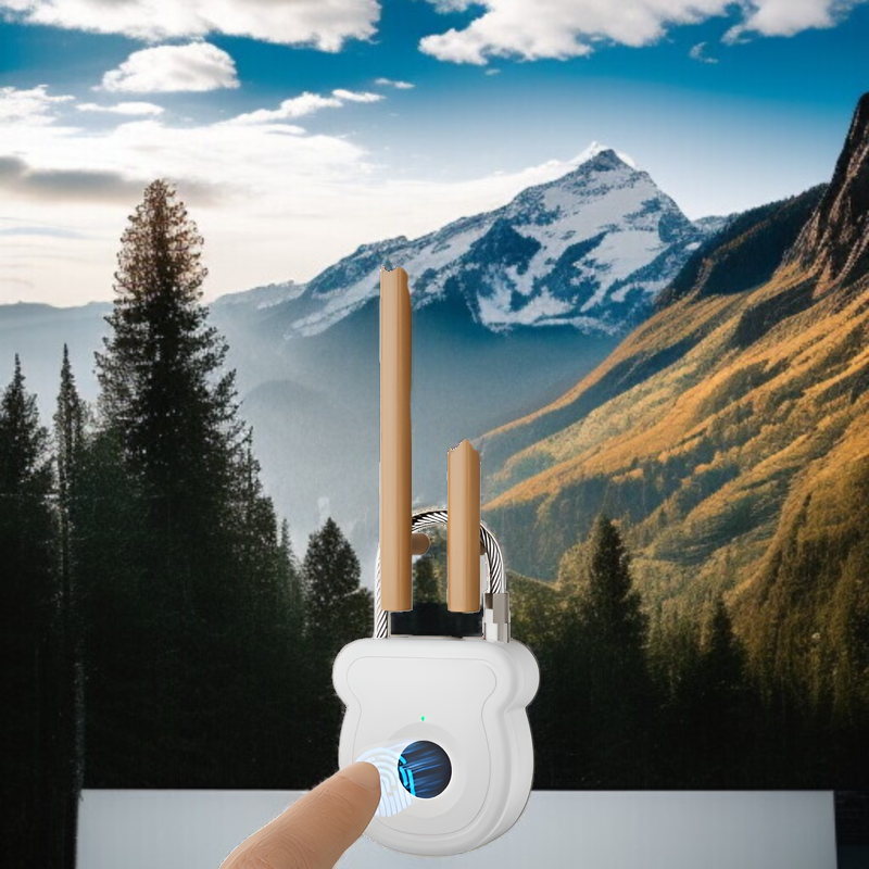 指紋認証で開錠する南京錠の使用イメージ