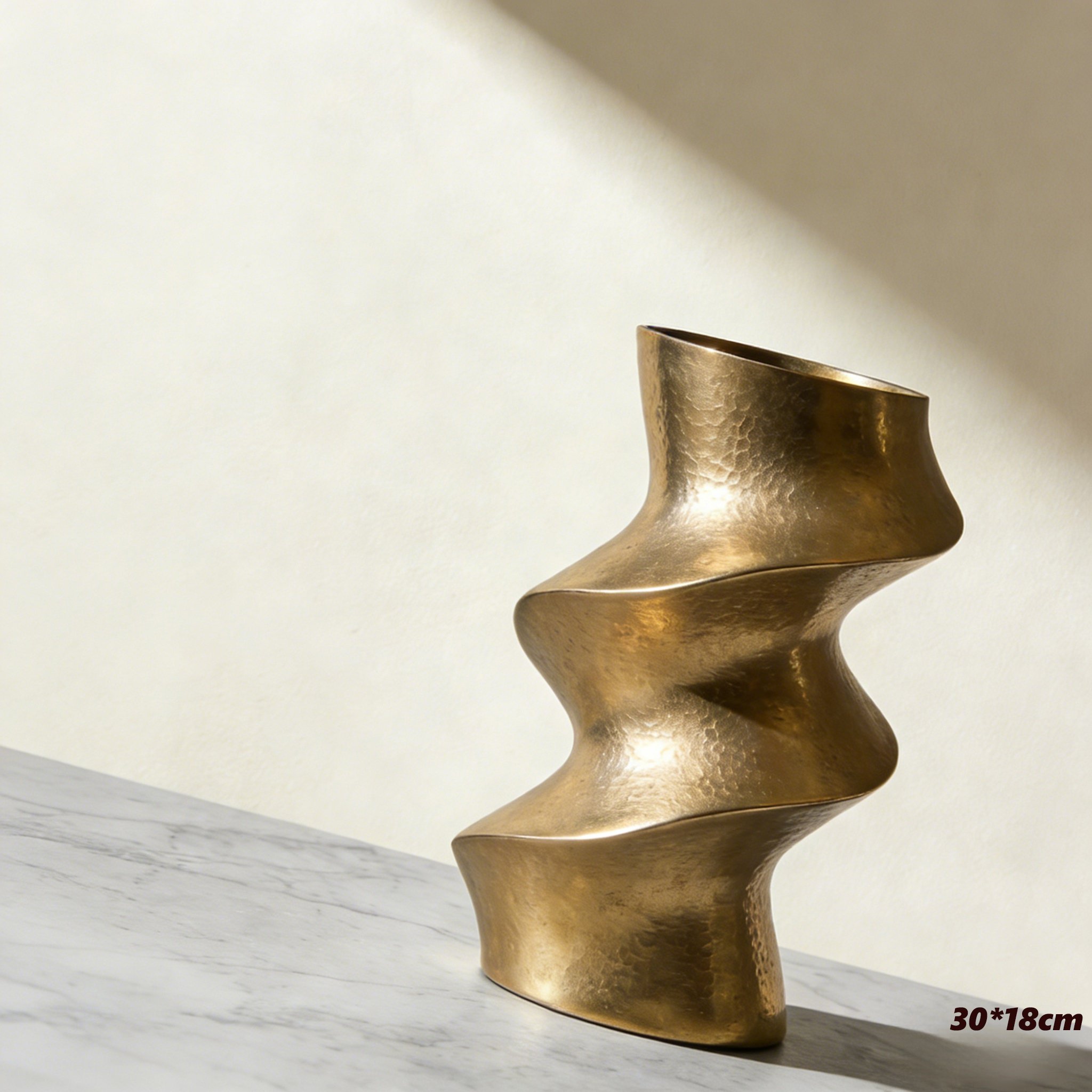 แจกันสไตล์โมเดิร์นวัสดุโลหะทนทาน