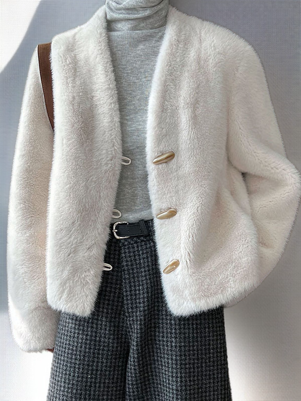 여성 숏 코트 포켓 및 버튼 디테일