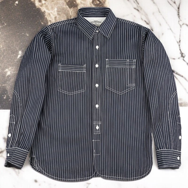 ハンティングスーツとしての鉄道シャツ着用例