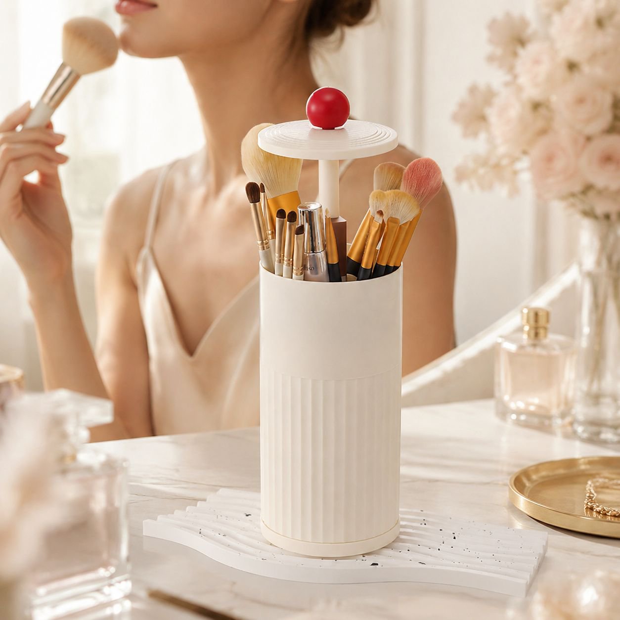 Modern cosmetic organizer with brush and lid for dust protection