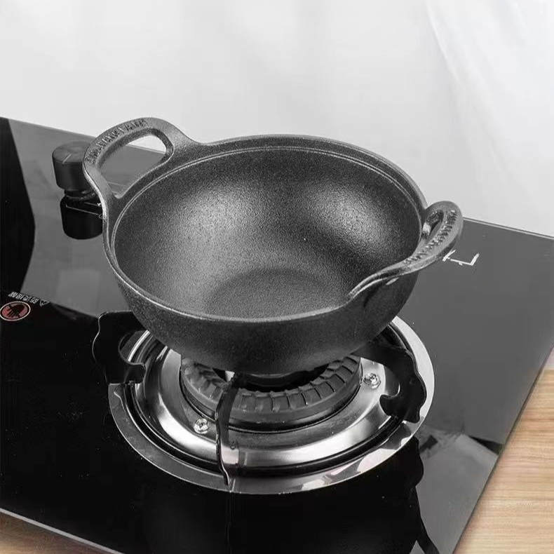 กระทะเหล็กหล่อที่อุ่นไว้ก่อนแล้ว