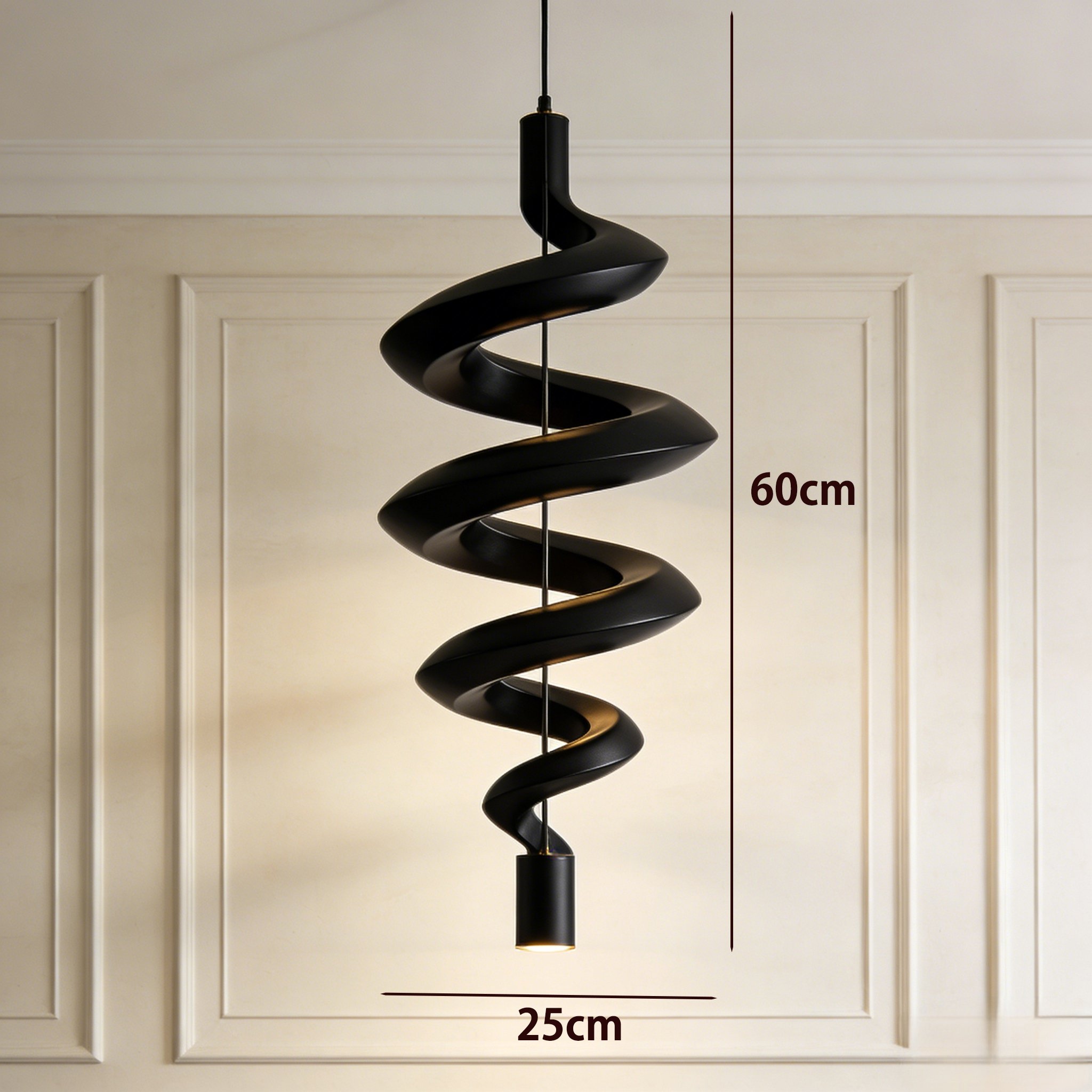 高級感のあるシャンデリアのディテール