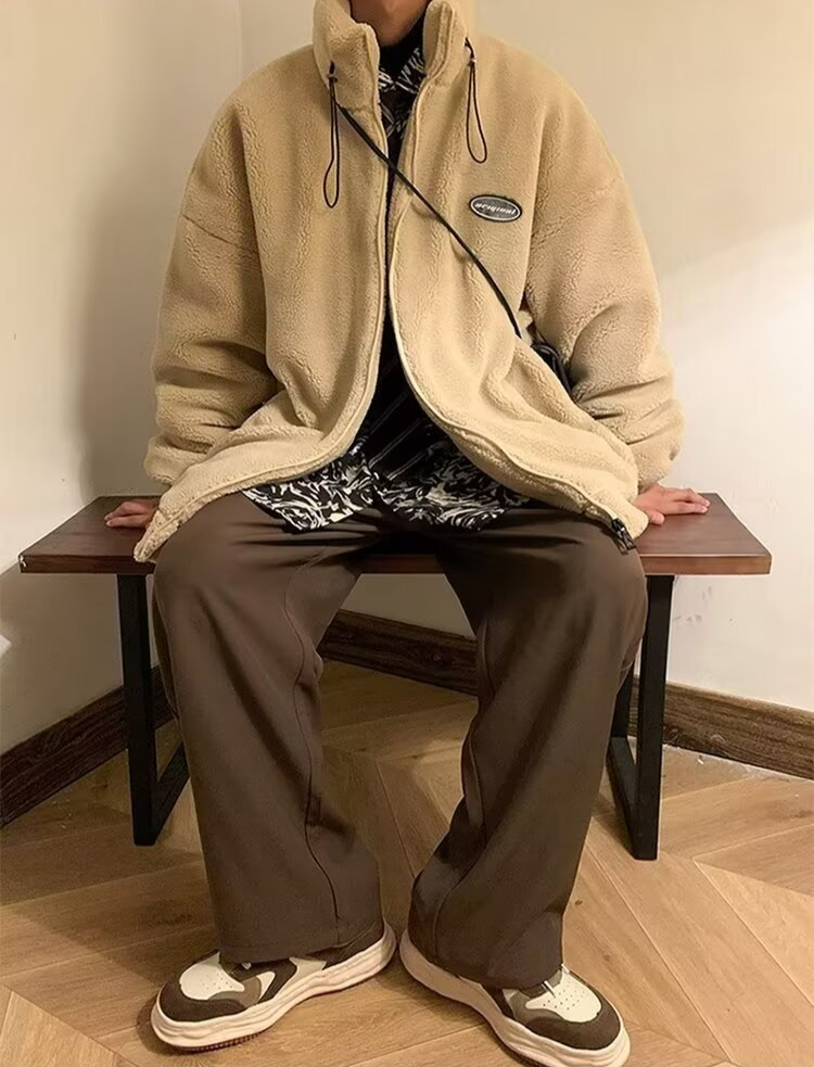 秋冬向けスタンドカラージャケット着用イメージ