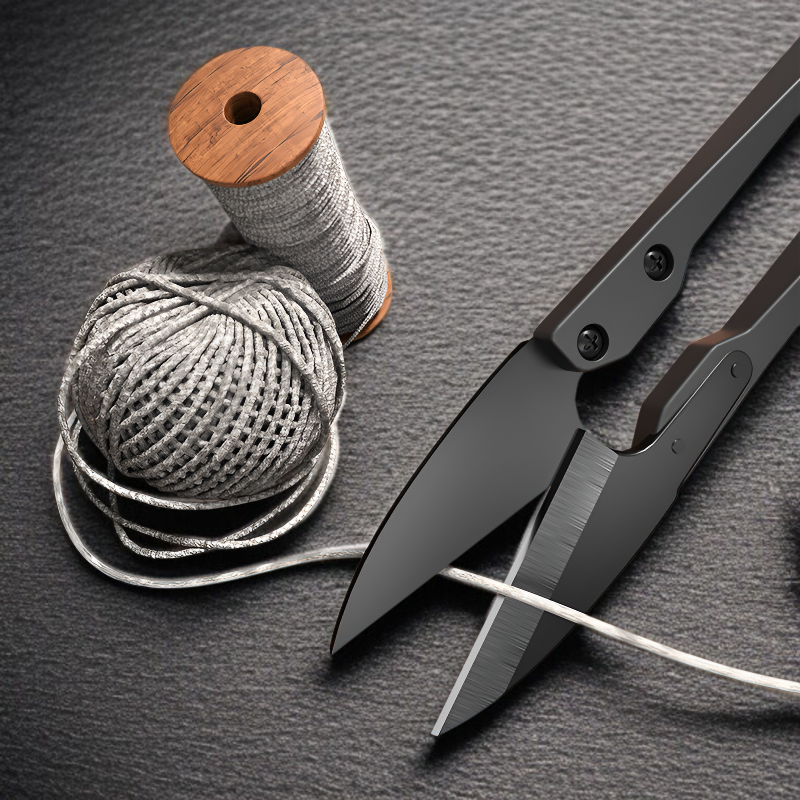 십자수 실타래 작업에 사용되는 U자 바느질 가위