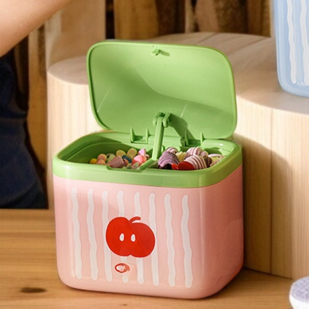 세련된 자동 승강 면봉 케이스 전면 사진