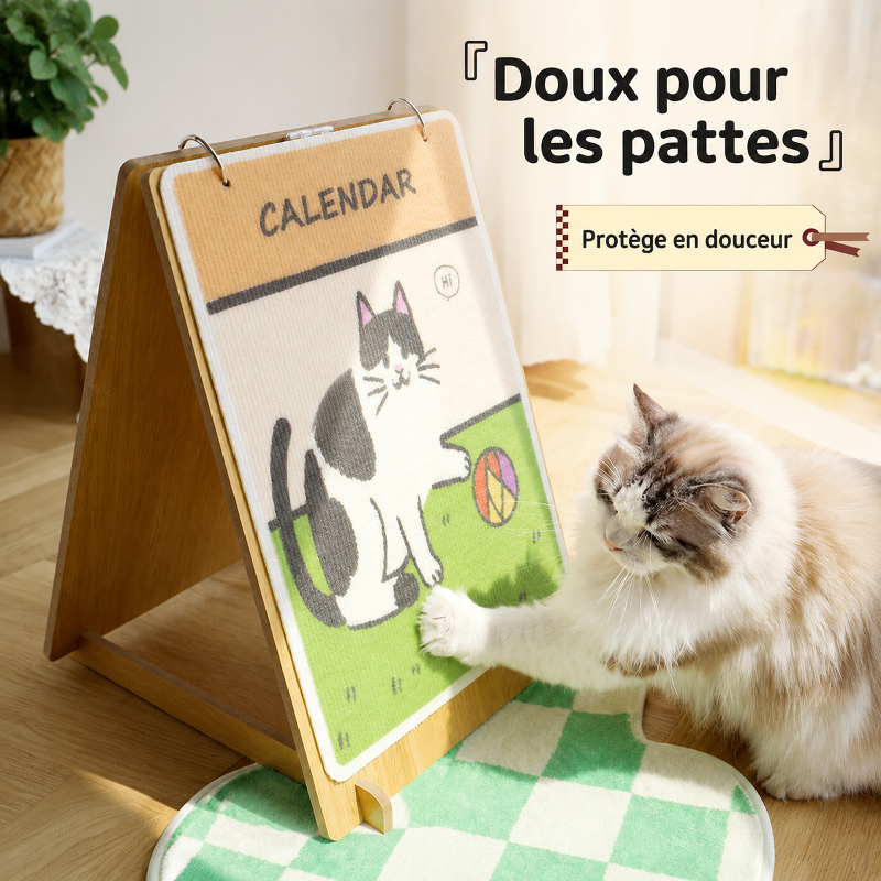 Chat utilisant un griffoir calendrier giipet pour faire ses griffes