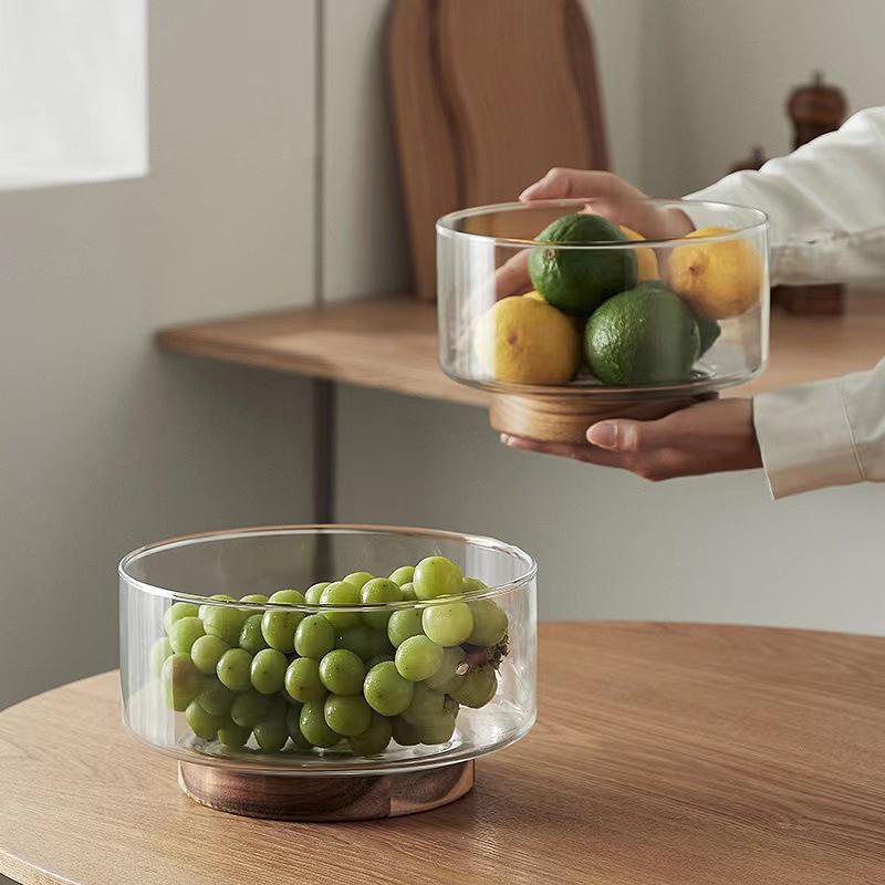 Minimalistischer Obstteller aus Glas