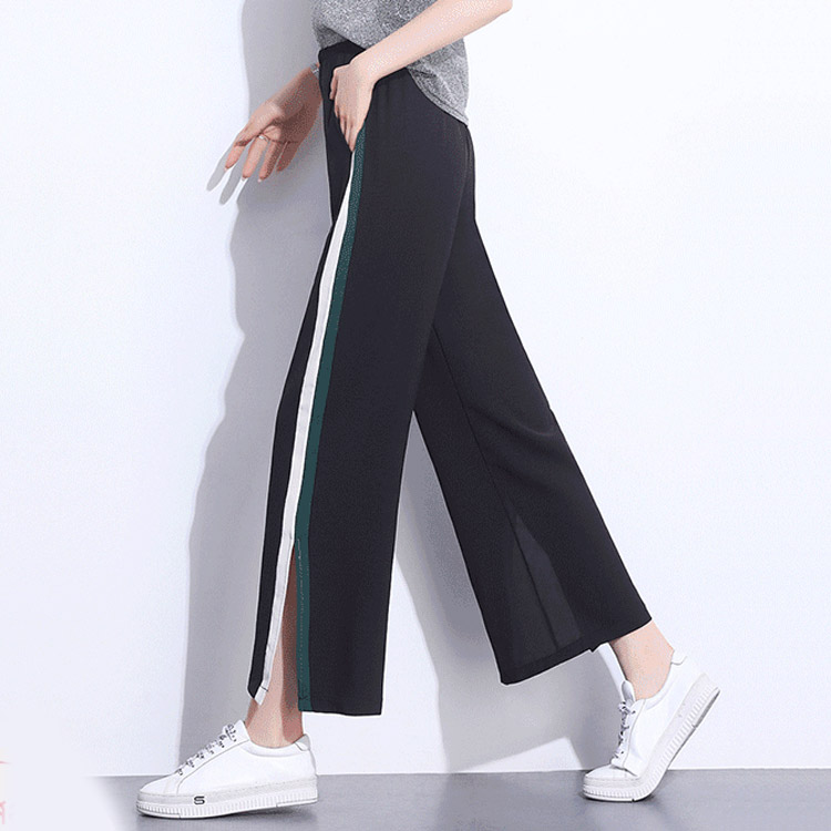 กางเกงขาบานแหวกข้าง