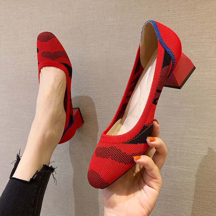 【チャンキーヒールパンプス】3D立体編み　究極な履き心地   柔らかくて伸縮性抜群！ 足に優しくフィット。