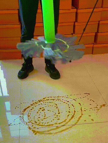 【تجفيف في ثانية واحدة】ممسحة دوارة ذاتية العصر مصنوعة من ألياف الخيزران