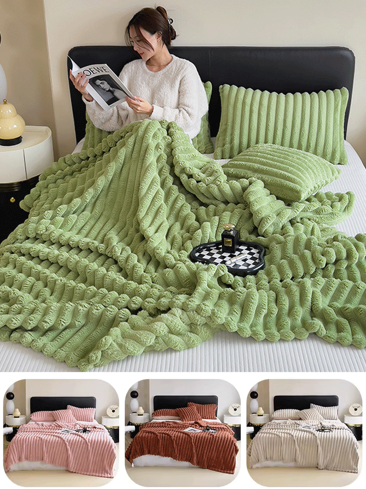 Wysokiej jakości gruba i ciepła flanelowa kołdra.