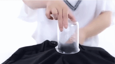 多様なスタイルに合うストレートパンツ