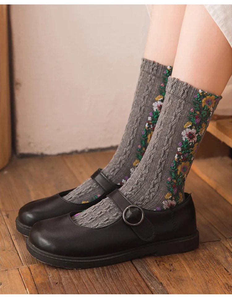 جورب الرعاية للوذمة الوريدية والدوالى