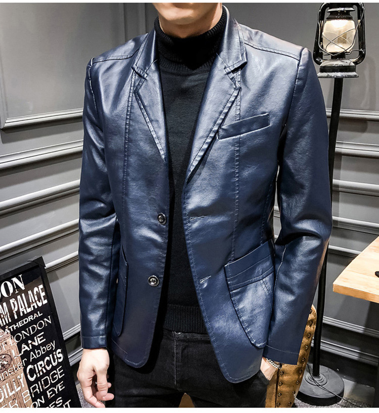 洗練されたデザインの本革ジャケット