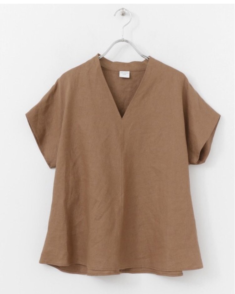 軽やかな着心地のレディース夏用ブラウス