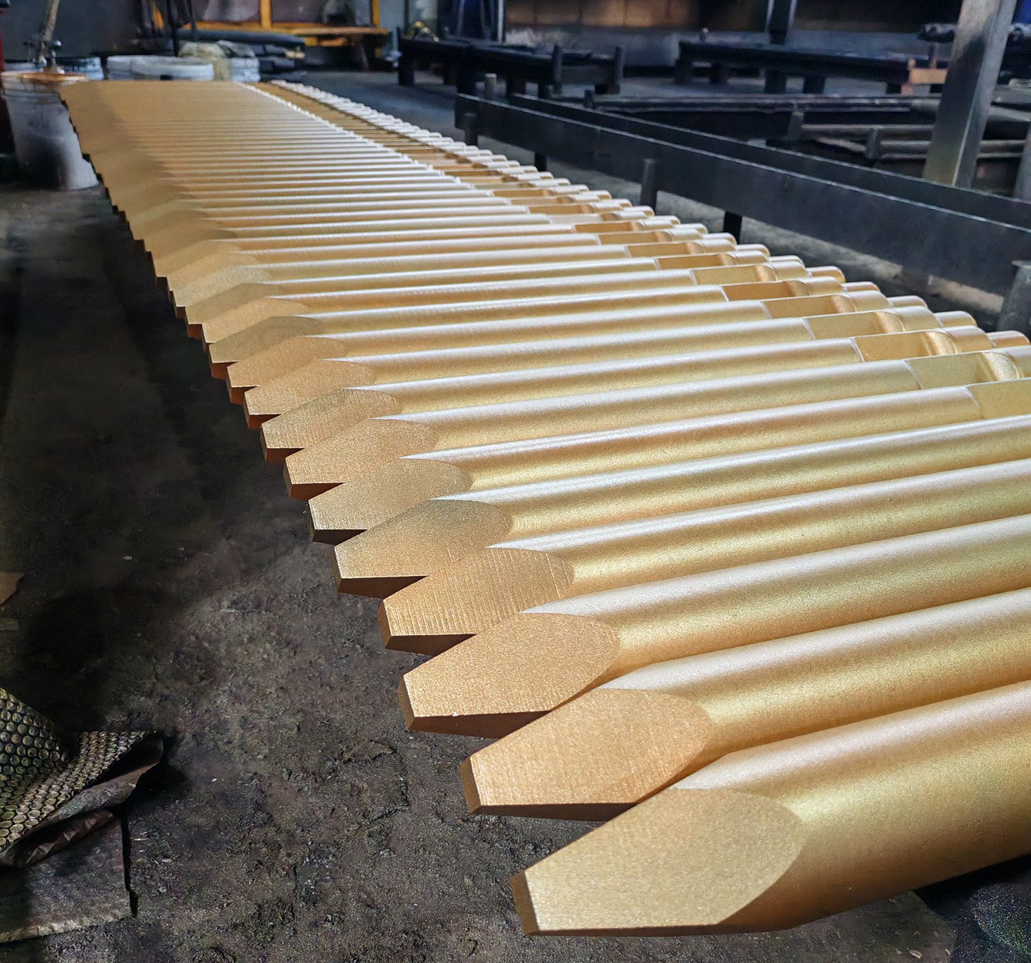 Square Chisel rod/Rock Breaker Shank/Forged/Tempered/Wear-Resistant Alloy Steel