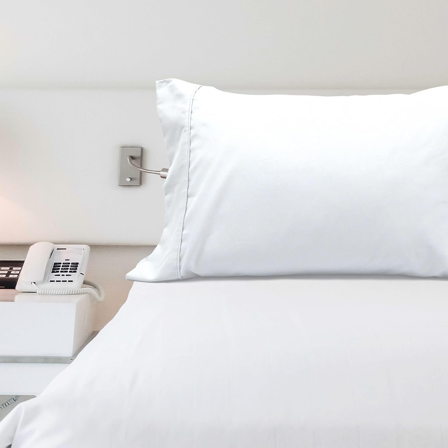 Custom 250 300 400 600  1000 Thread Count Egyptian Cotton 4 Pcs Bedsheet Hotel Design Bedding Bed Li