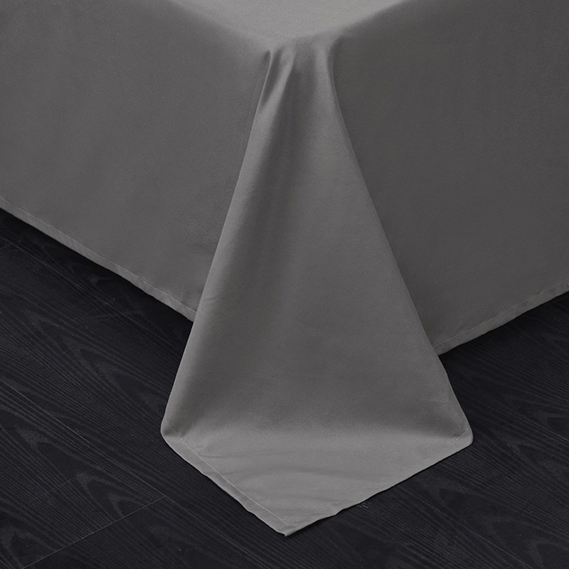 Conjunto de cuatro piezas para dormitorio