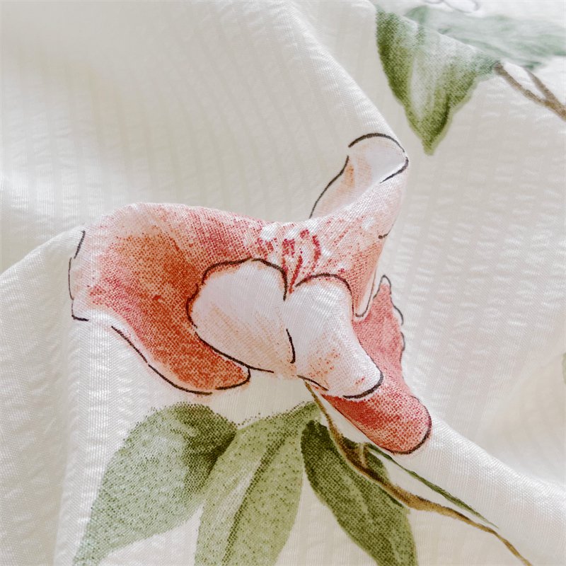 Four-piece bedding set