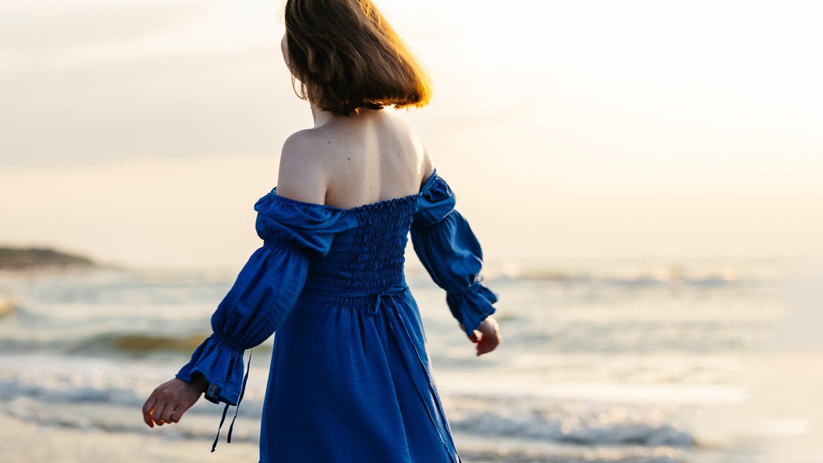 最新トレンドレディーススカート通販｜おしゃれなスカート特集,レディースパンツ専門店｜美脚シルエットのパンツ通販,レディースアウター・ジャケット通販｜人気上着を厳選