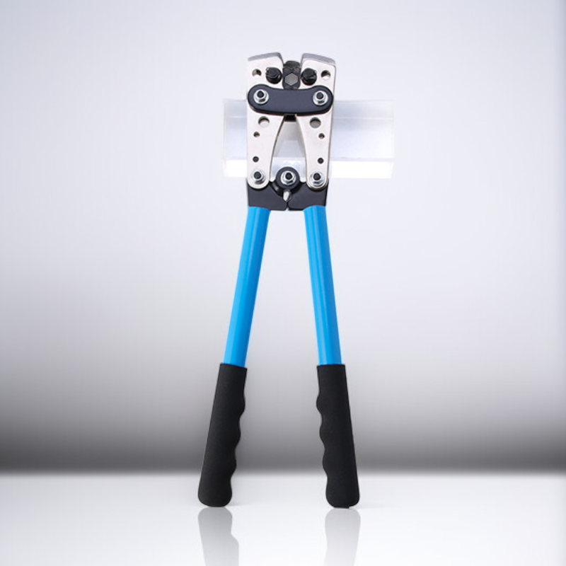 高耐久性ケーブルカッターの刃先アップ