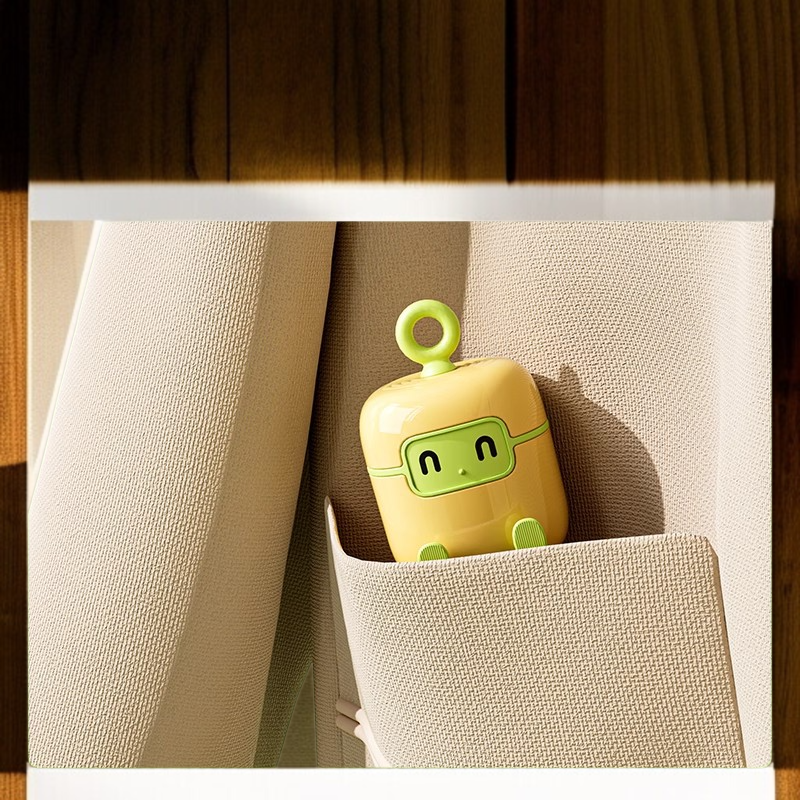 작고 가벼운 펫 헤어 롤러 휴대 모습