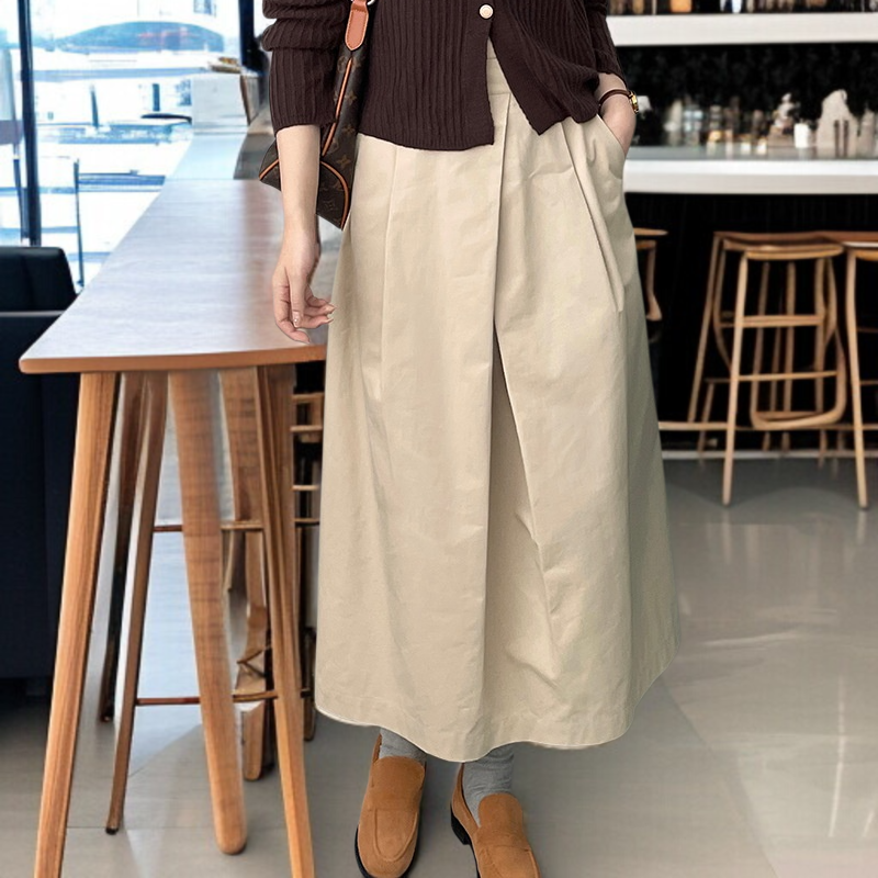 언밸런스 주름 A라인 낙하산 스커트 착용 이미지