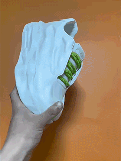 Tenisi de modă cu talpă groasă