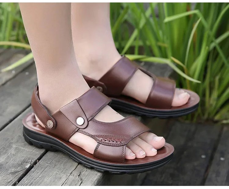 アウトドアにも最適なメンズサンダル