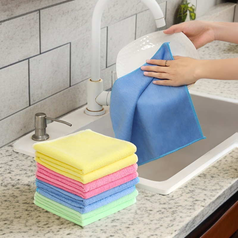 털 빠짐 없는 극세사 행주 사용 모습