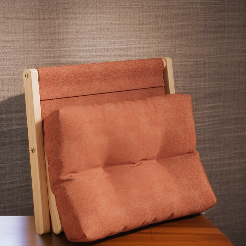 軽量で持ち運びやすい木製フットレスト