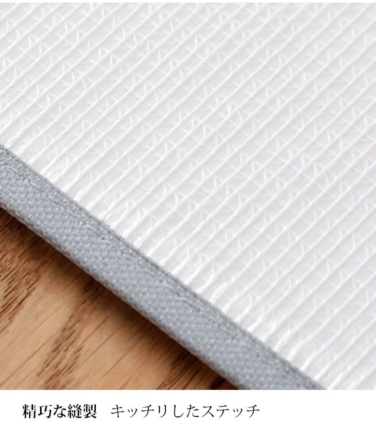 リビングで使う吊り下げ収納ボックス