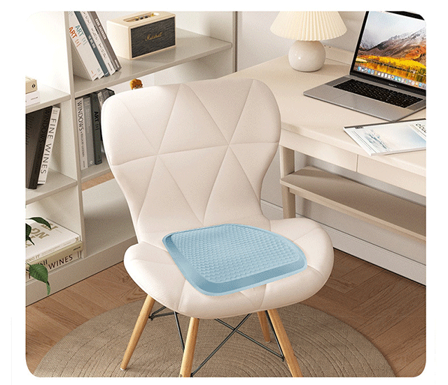 사무실 의자에 사용하는 쿨링 방석
