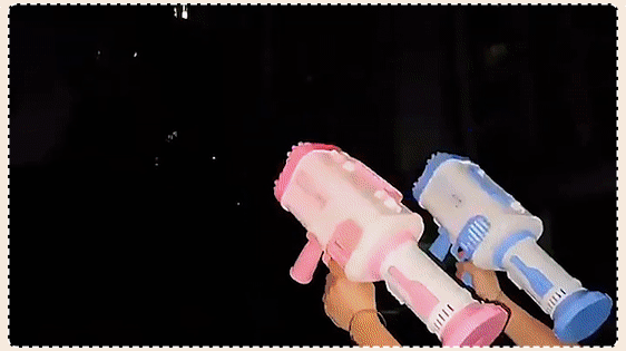 翻译件-HFH-抖音爆款32孔火箭筒泡泡机-1142110_12.gif