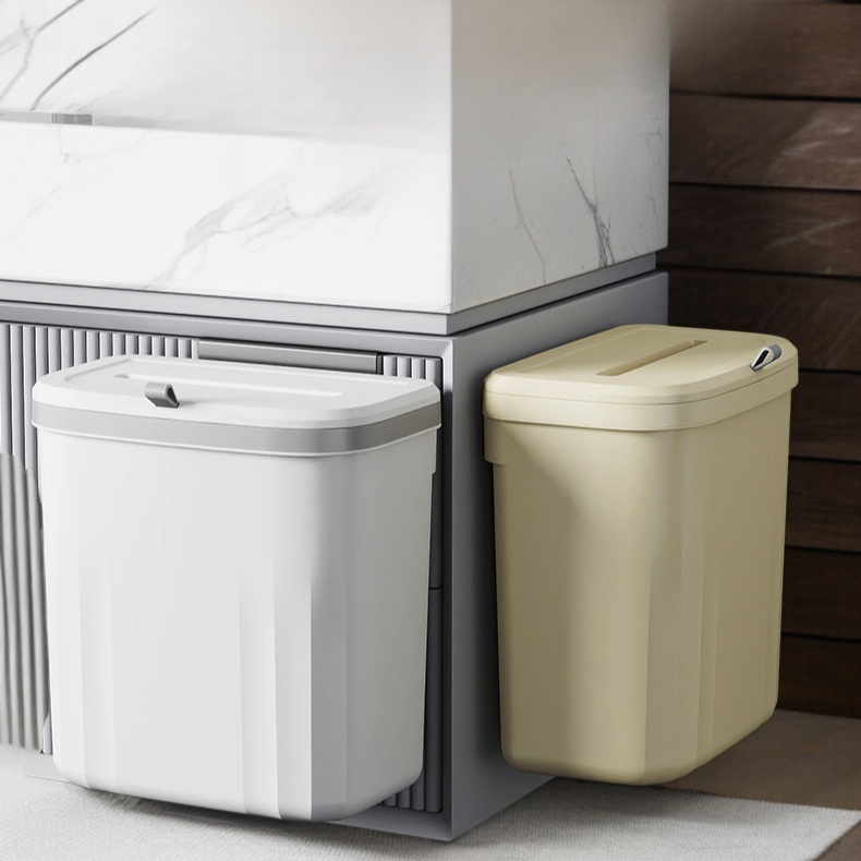 벽에 걸 수 있는 실용적인 휴지통