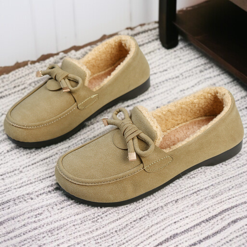 女性用パッド入りフラットシューズ正面画像