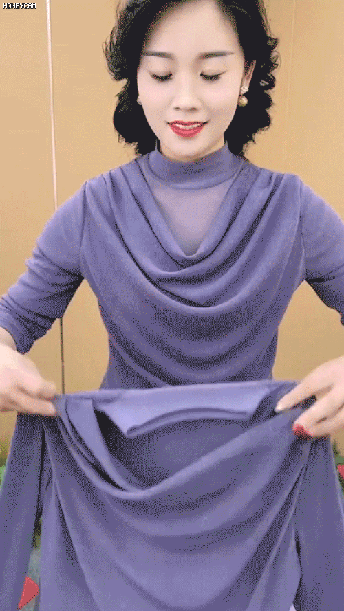 d51a1f24b3c97d18ae51f16a99817d04.gif