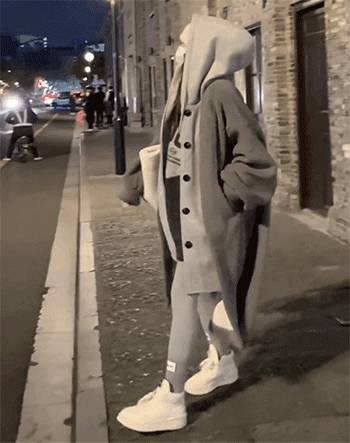 Manteau en laine à capuche