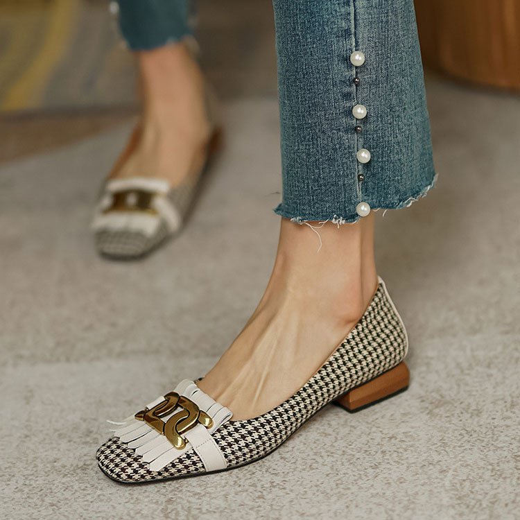 チャック柄パンプス