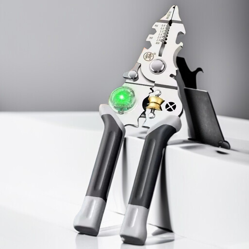 다용도 스트리퍼 십합일 전기공구 제품 전체 모습