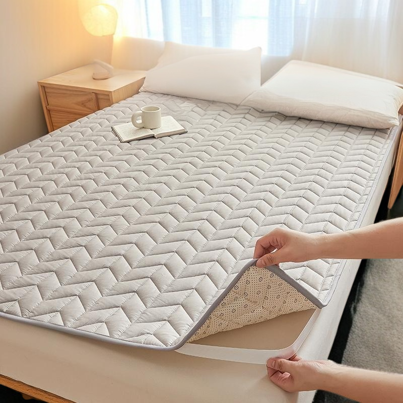 침실 인테리어에 어울리는 매트리스