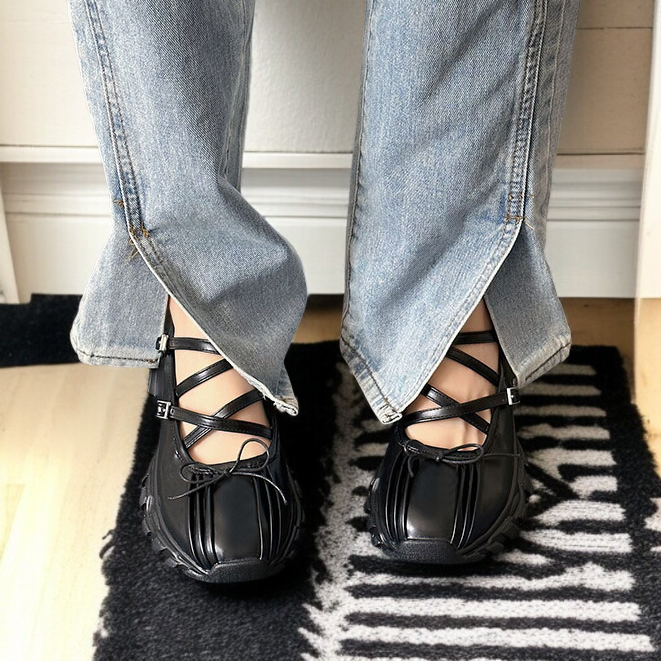 女性向け可愛い蝶結び厚底革靴