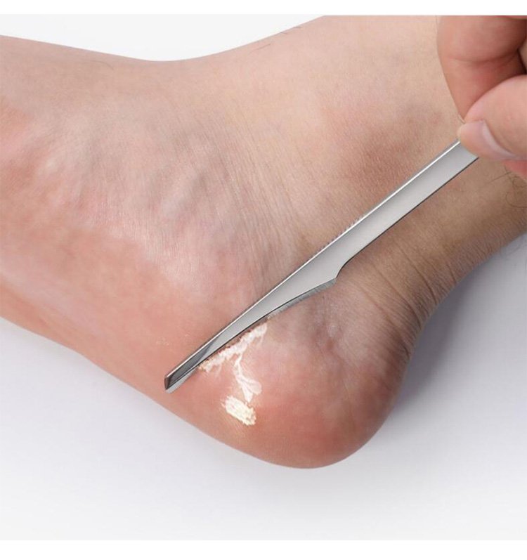 러빙 보드와 스크래핑 나이프의 내구성 좋은 재질