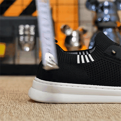 フライニットスニーカー