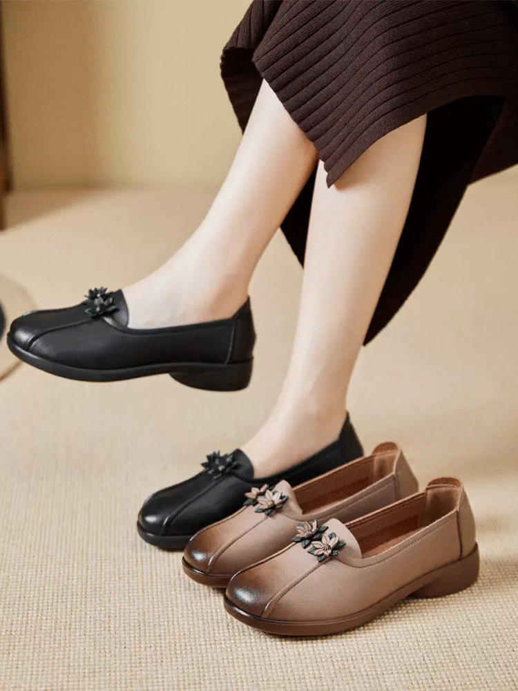 快適でソフトなカジュアル革靴