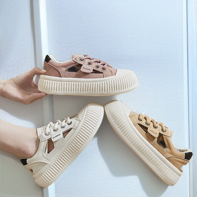 여성 캐주얼 통굽 흰색 신발 전체 모습