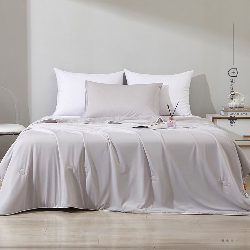 夏に最適な涼感シルク布団の質感